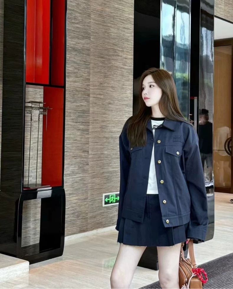 Miu Miu Miu Miu Vintage Logo Embroidered Jacket-yf Size US M / EU 48-50 / 2 - 8 Thumbnail