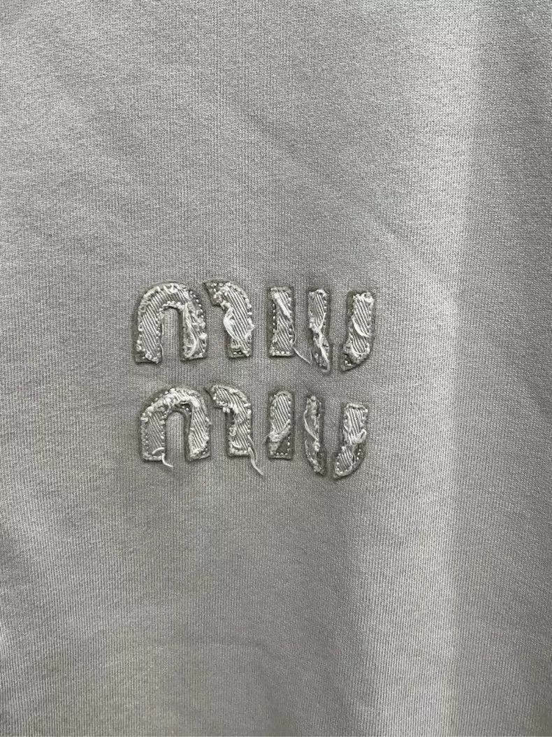 Miu Miu Miu Miu Long Sleeve Logo Embroidered Shirt-yf Size US L / EU 52-54 / 3 - 3 Thumbnail