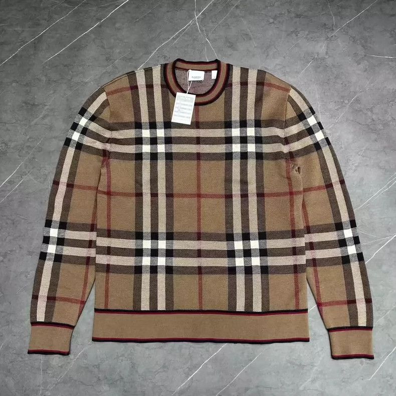Burberry Burberry Classic Check Sweater Size M-yf Size US M / EU 48-50 / 2 - 7 Thumbnail