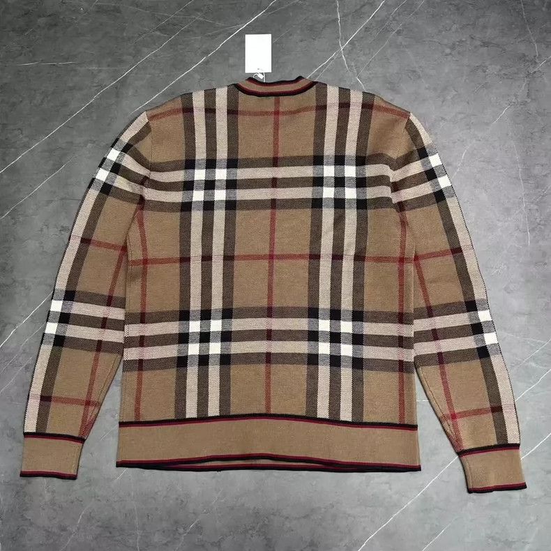 Burberry Burberry Classic Check Sweater Size M-yf Size US M / EU 48-50 / 2 - 6 Thumbnail