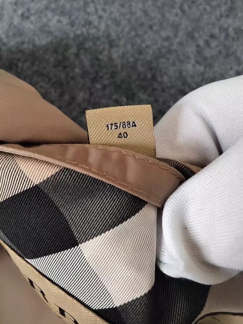Burberry Burberry Double-Breasted Khaki Trench Coat-yf Size US M / EU 48-50 / 2 - 5 Thumbnail