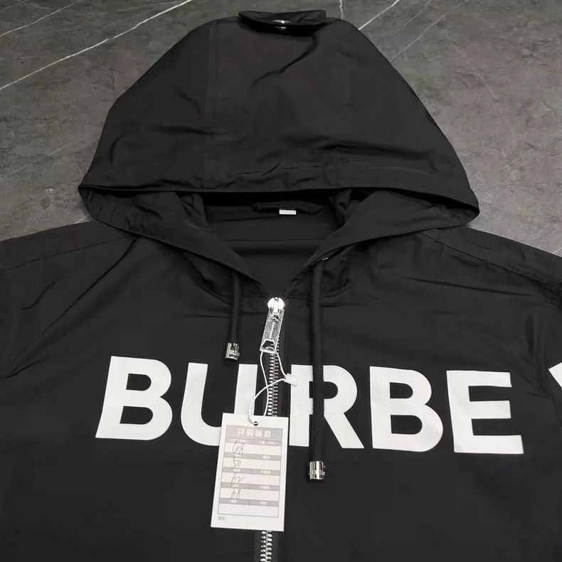 Burberry Burberry Black and White Jacket with Hood-yf Size US M / EU 48-50 / 2 - 4 Thumbnail