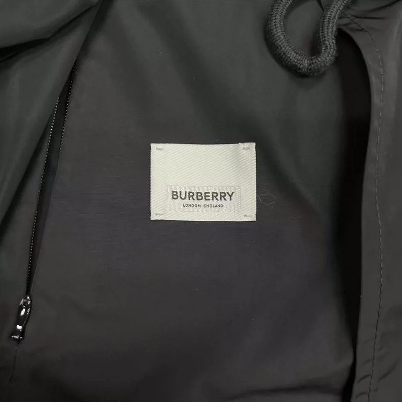 Burberry Burberry Black and White Jacket with Hood-yf Size US M / EU 48-50 / 2 - 6 Thumbnail