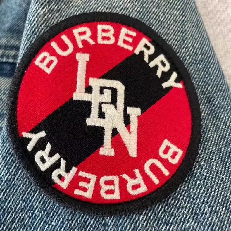 Burberry Burberry Denim Jacket with Patches-yf Size US S / EU 44-46 / 1 - 5 Thumbnail
