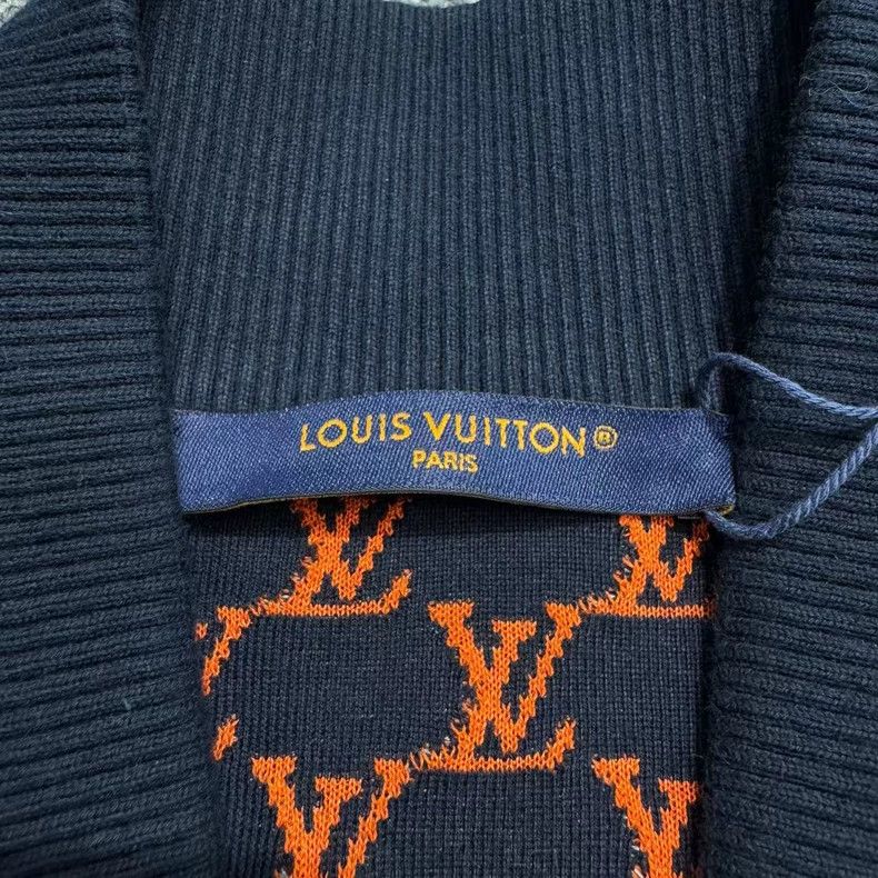 Louis Vuitton Louis Vuitton Knit Jacket with Logo-yf Size US XS / EU 42 / 0 - 3 Thumbnail