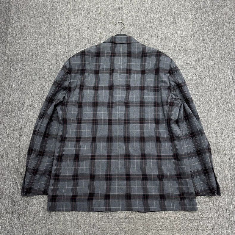 Balenciaga Balenciaga Plaid Suit Jacket Size 46-yf Size US L / EU 52-54 / 3 - 2 Thumbnail