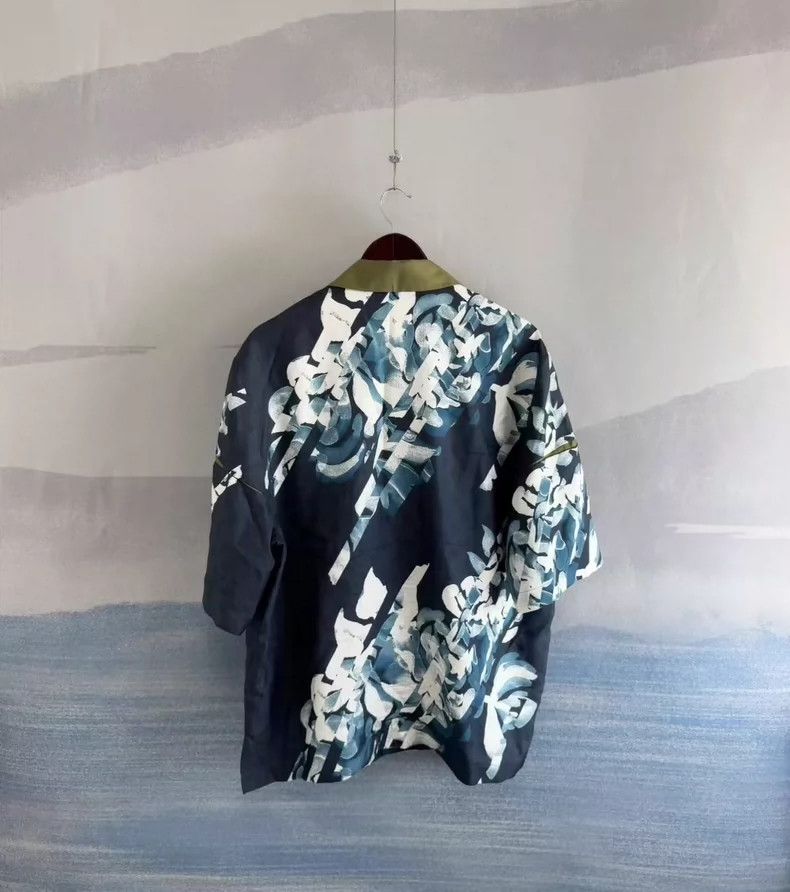 Louis Vuitton Louis Vuitton Printed Short Sleeve Shirt L Size-yf Size US L / EU 52-54 / 3 - 3 Thumbnail