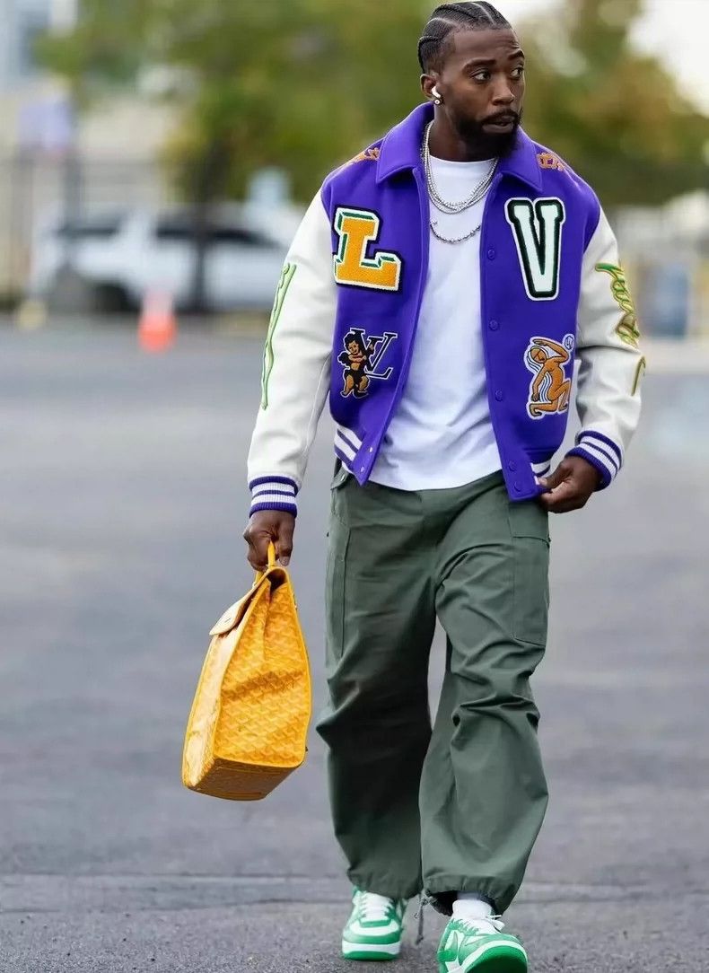 Louis Vuitton Louis Vuitton Cartoon Baseball Jacket with Tags-yf Size US L / EU 52-54 / 3 - 8 Thumbnail