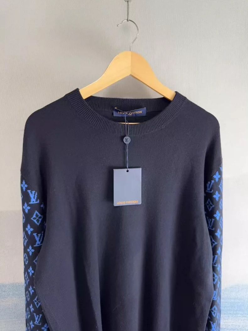 Louis Vuitton Louis Vuitton Black Blue Pattern Sweater L Size-yf Size US L / EU 52-54 / 3 - 2 Thumbnail