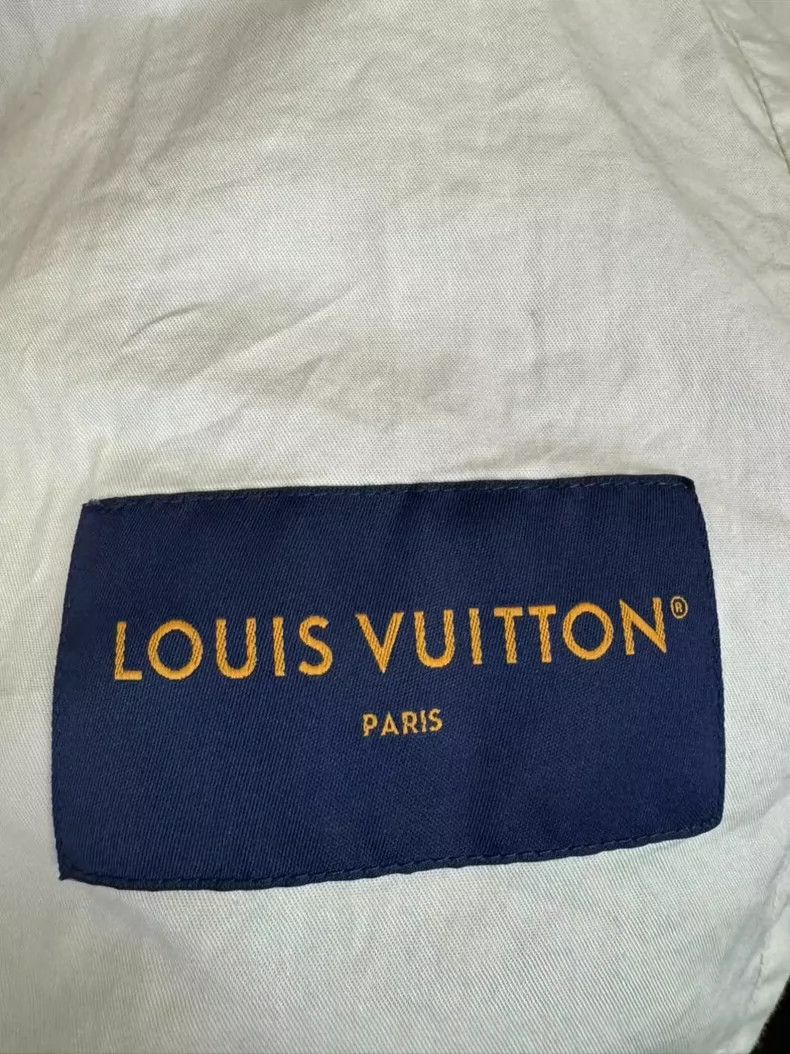 Louis Vuitton Louis Vuitton Camo Hooded Jacket SS24-yf Size US L / EU 52-54 / 3 - 3 Thumbnail