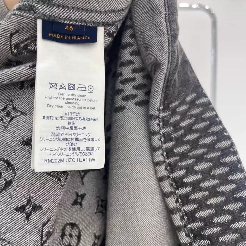 Louis Vuitton Louis Vuitton Black Logo Denim Jacket-yf Size US L / EU 52-54 / 3 - 4 Thumbnail