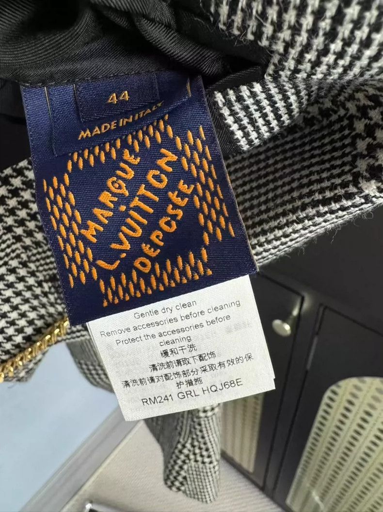 Louis Vuitton Louis Vuitton Black White Houndstooth Blazer-yf Size US L / EU 52-54 / 3 - 2 Thumbnail