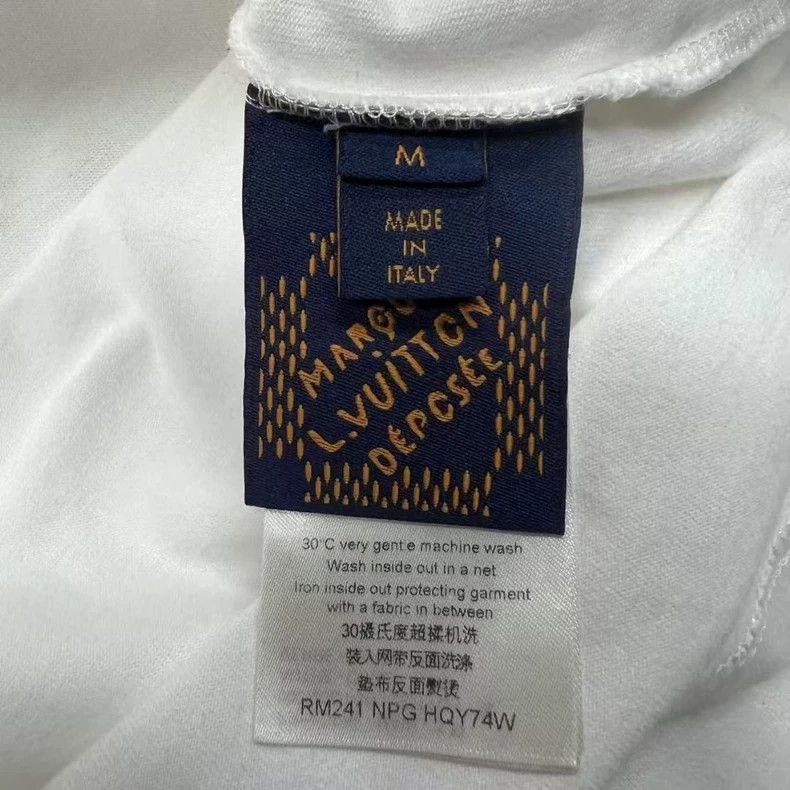 Louis Vuitton Louis Vuitton Limited Edition Dragon Logo Tee-yf Size US M / EU 48-50 / 2 - 5 Thumbnail