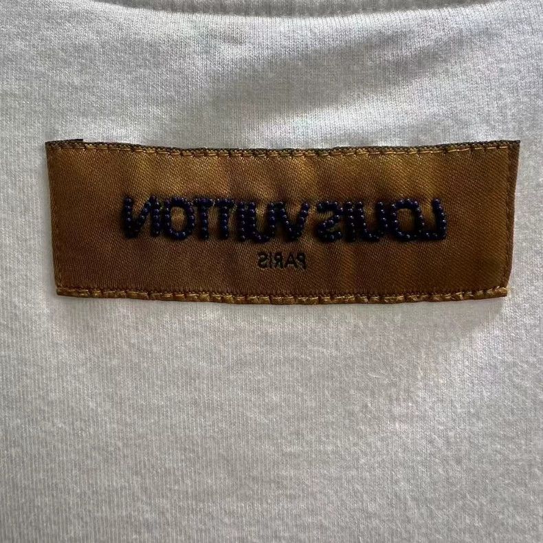 Louis Vuitton Louis Vuitton Limited Edition Dragon Logo Tee-yf Size US M / EU 48-50 / 2 - 4 Thumbnail