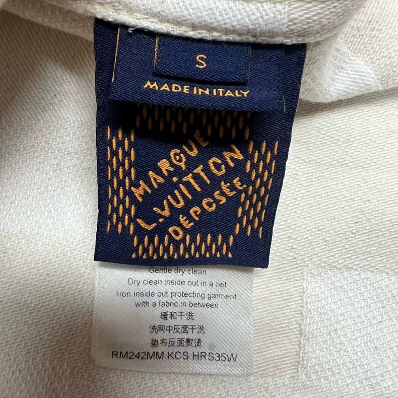 Louis Vuitton Louis Vuitton Short Sleeve Denim Shirt-yf Size US S / EU 44-46 / 1 - 4 Thumbnail