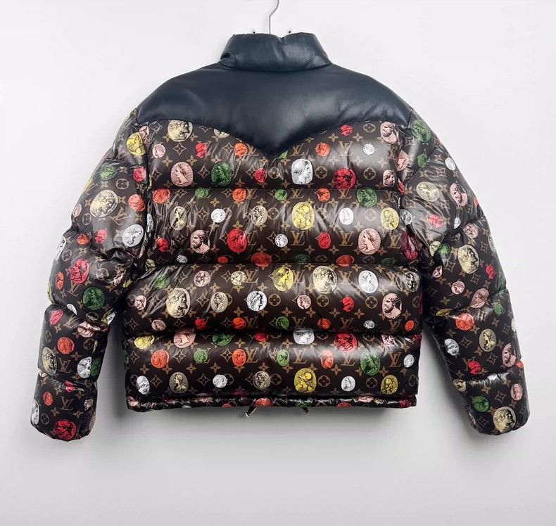 Louis Vuitton Louis Vuitton Stand Collar Down Jacket New-yf Size US M / EU 48-50 / 2 - 2 Thumbnail