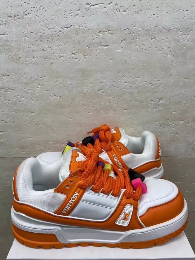 Louis Vuitton Louis Vuitton White Orange Trainer Sneakers Size 8-yf Size US 8 / EU 41 - 2 Thumbnail