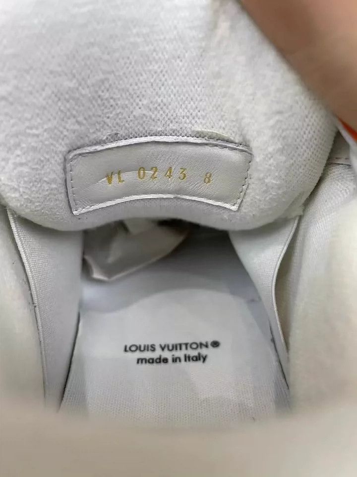Louis Vuitton Louis Vuitton White Orange Trainer Sneakers Size 8-yf Size US 8 / EU 41 - 5 Thumbnail