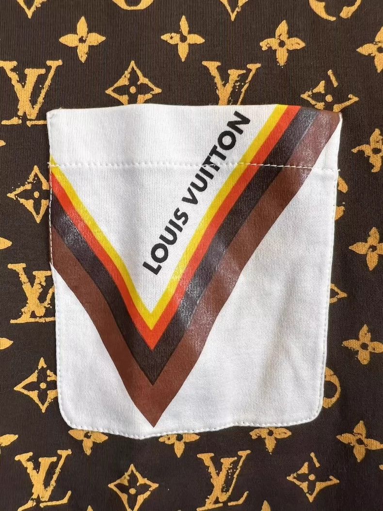 Louis Vuitton Louis Vuitton Logo Short Sleeve Shirt-yf Size US M / EU 48-50 / 2 - 2 Thumbnail