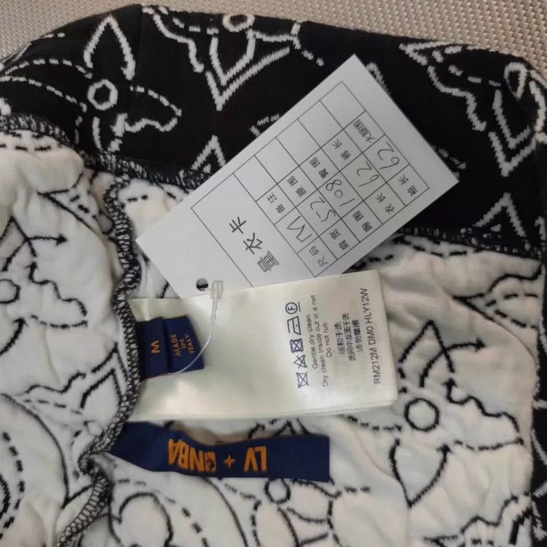 Louis Vuitton Full Print Zip Hooded Sweatshirt M Size-yf Size US M / EU 48-50 / 2 - 3 Thumbnail