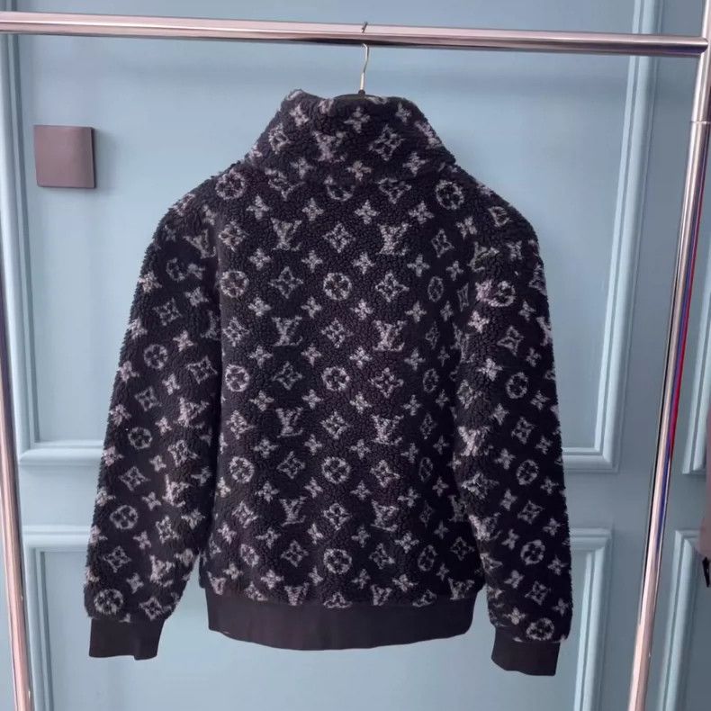 Louis Vuitton Louis Vuitton Black Teddy Fur Jacket-yf Size US XS / EU 42 / 0 - 4 Thumbnail