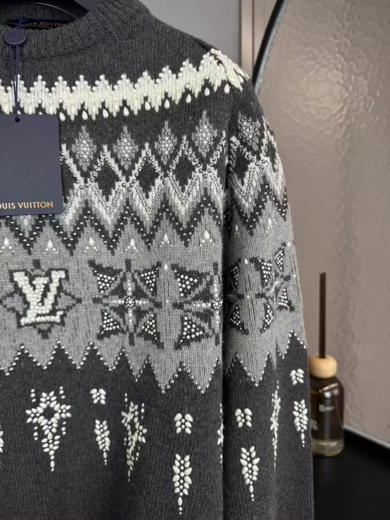 Louis Vuitton Louis Vuitton Gray Knit Sweater with Design-yf Size US L / EU 52-54 / 3 - 3 Thumbnail