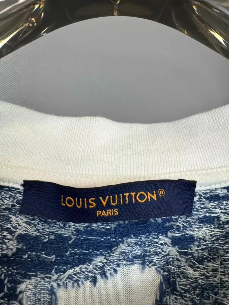 Louis Vuitton Louis Vuitton Blue and White Knit Short Sleeve-yf Size US XL / EU 56 / 4 - 3 Thumbnail
