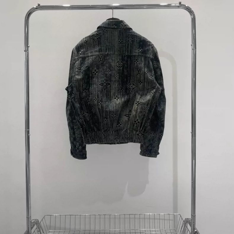Louis Vuitton Louis Vuitton Tie-Dye Denim Jacket-yf Size US L / EU 52-54 / 3 - 2 Thumbnail