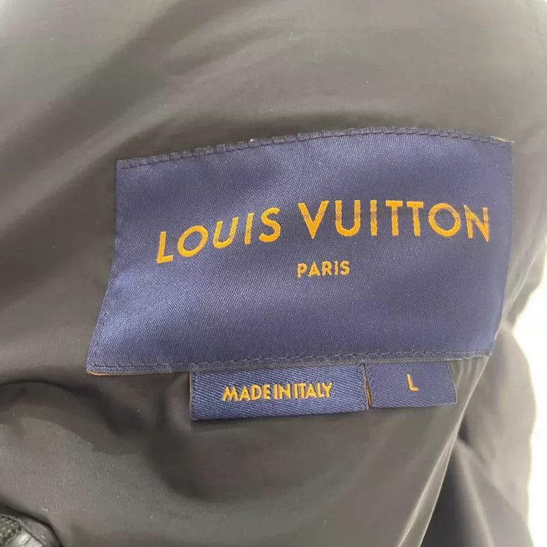 Louis Vuitton Louis Vuitton Black Logo Leather Vest-yf Size US L / EU 52-54 / 3 - 5 Thumbnail
