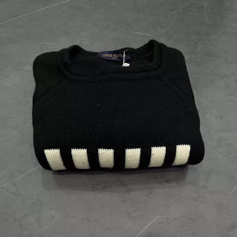 Louis Vuitton Louis Vuitton Black Knit Sweater Size L-yf Size US L / EU 52-54 / 3 - 6 Thumbnail