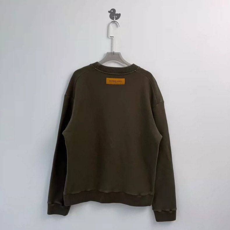 Louis Vuitton LV Louis Vuitton Olive Green Sweatshirt-yf Size US L / EU 52-54 / 3 - 5 Thumbnail