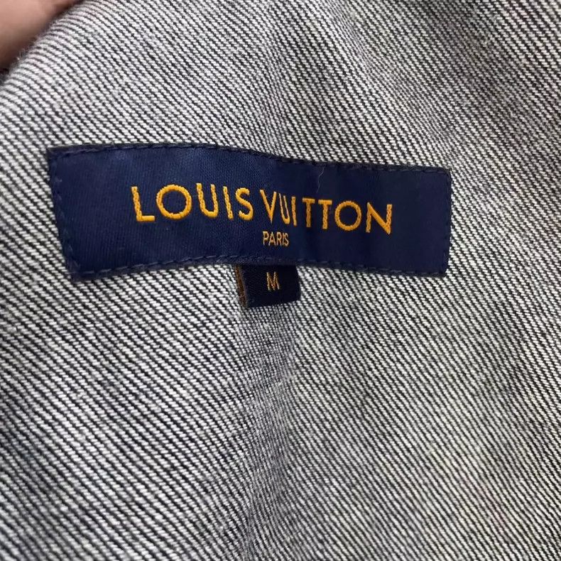 Louis Vuitton Louis Vuitton Short Sleeve Baseball Shirt-yf Size US M / EU 48-50 / 2 - 4 Thumbnail