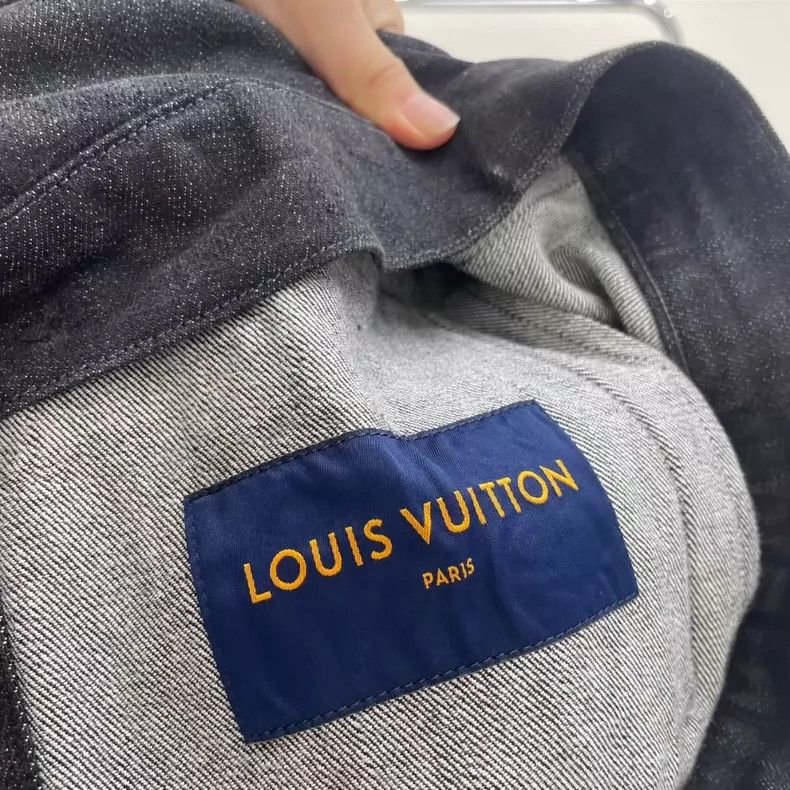 Louis Vuitton Louis Vuitton Denim Jacket with Tag-yf Size US L / EU 52-54 / 3 - 4 Thumbnail