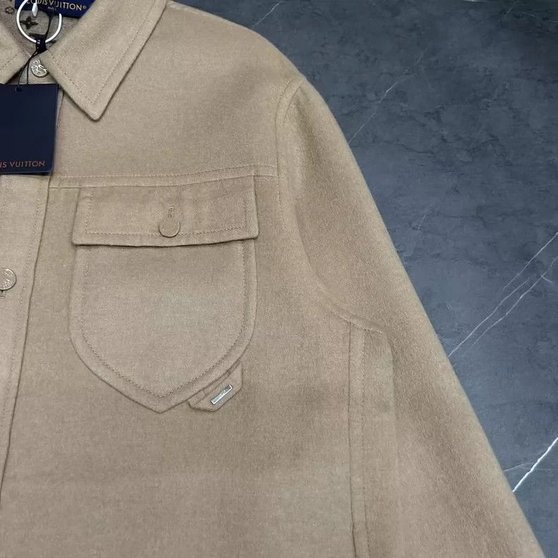 Louis Vuitton Louis Vuitton Alpaca Jacket in Size L-yf Size US L / EU 52-54 / 3 - 3 Thumbnail