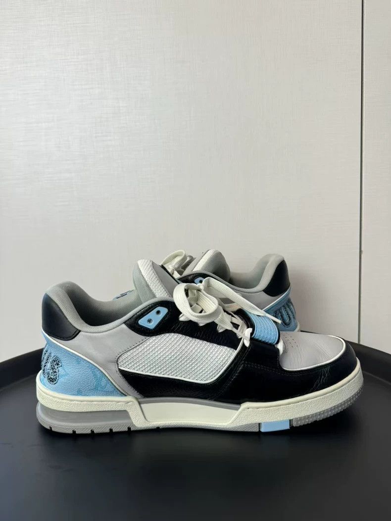 Louis Vuitton Louis Vuitton Blue Velcro Trainer Sneakers-yf Size US 8.5 / EU 41-42 - 2 Thumbnail