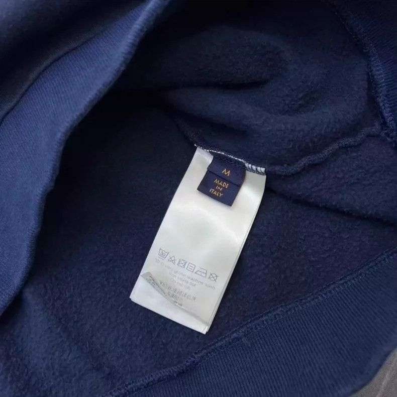 Louis Vuitton Louis Vuitton Navy Blue Sweatshirt-yf Size US M / EU 48-50 / 2 - 4 Thumbnail