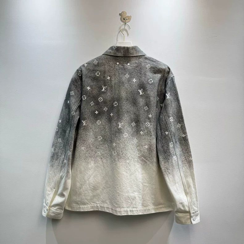 Louis Vuitton LV Louis Vuitton Gradient Denim Jacket 4XL-yf Size US XXL / EU 58 / 5 - 4 Thumbnail