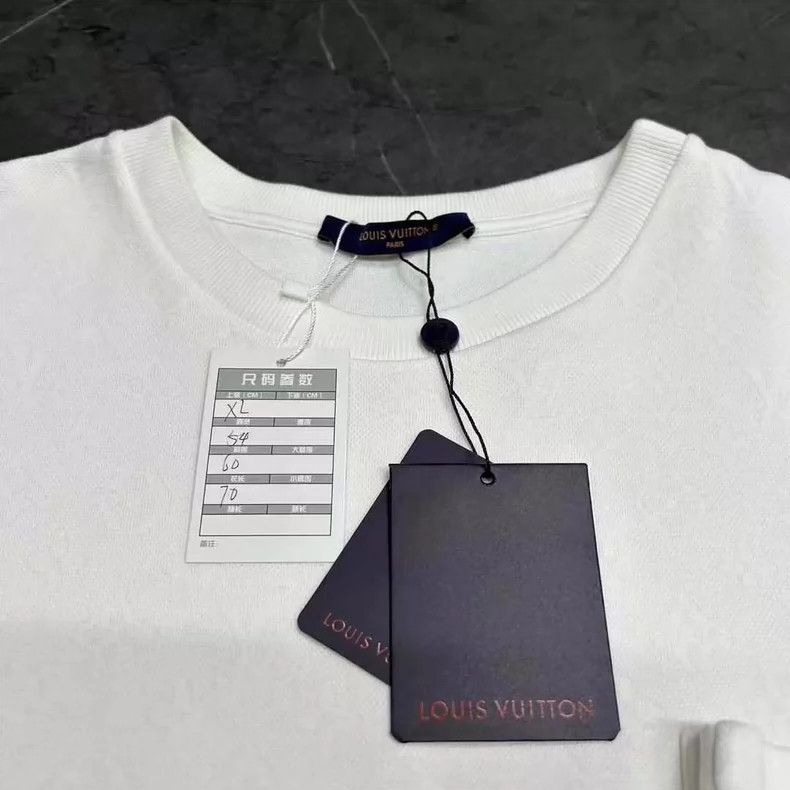 Louis Vuitton Louis Vuitton White Pocket Logo Short Sleeve Shirt-yf Size US M / EU 48-50 / 2 - 3 Thumbnail
