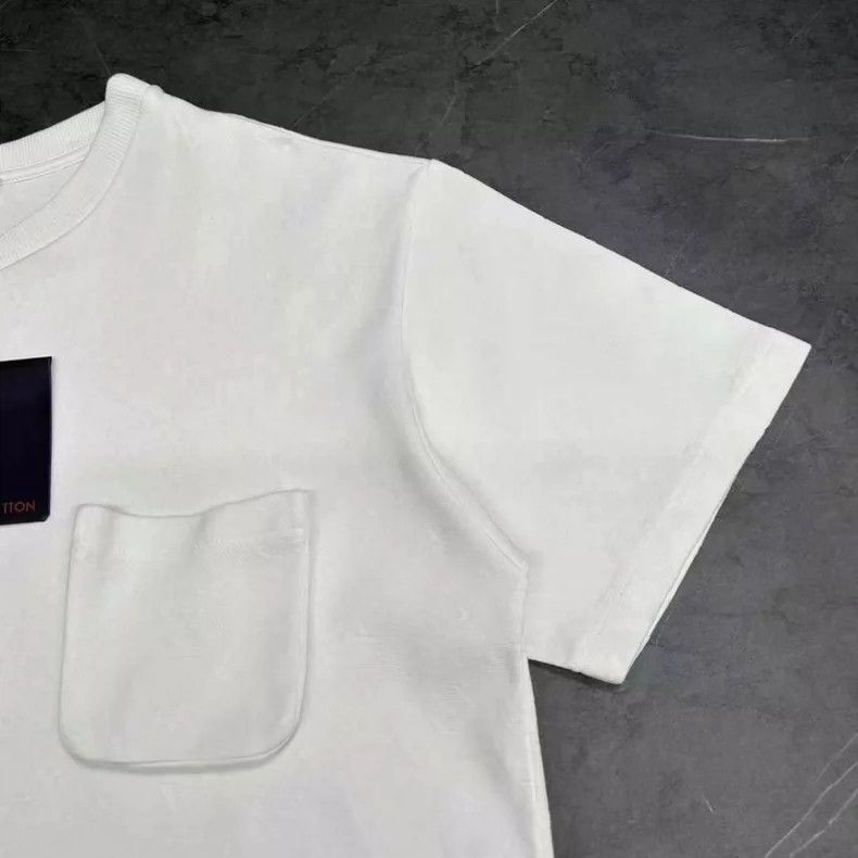Louis Vuitton Louis Vuitton White Pocket Logo Short Sleeve Shirt-yf Size US M / EU 48-50 / 2 - 5 Thumbnail