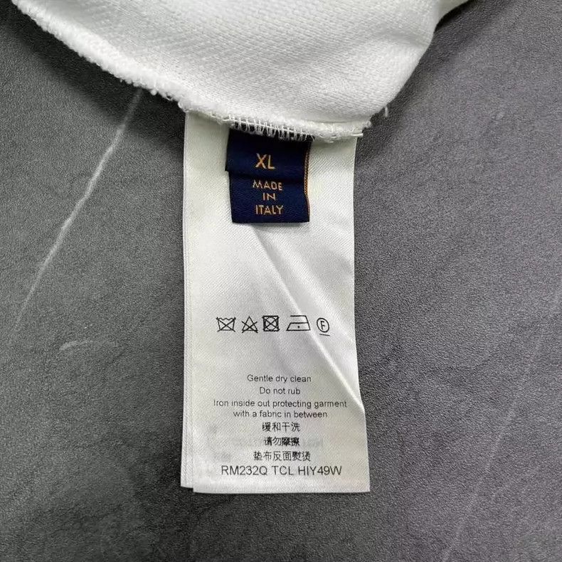 Louis Vuitton Louis Vuitton White Pocket Logo Short Sleeve Shirt-yf Size US M / EU 48-50 / 2 - 7 Thumbnail