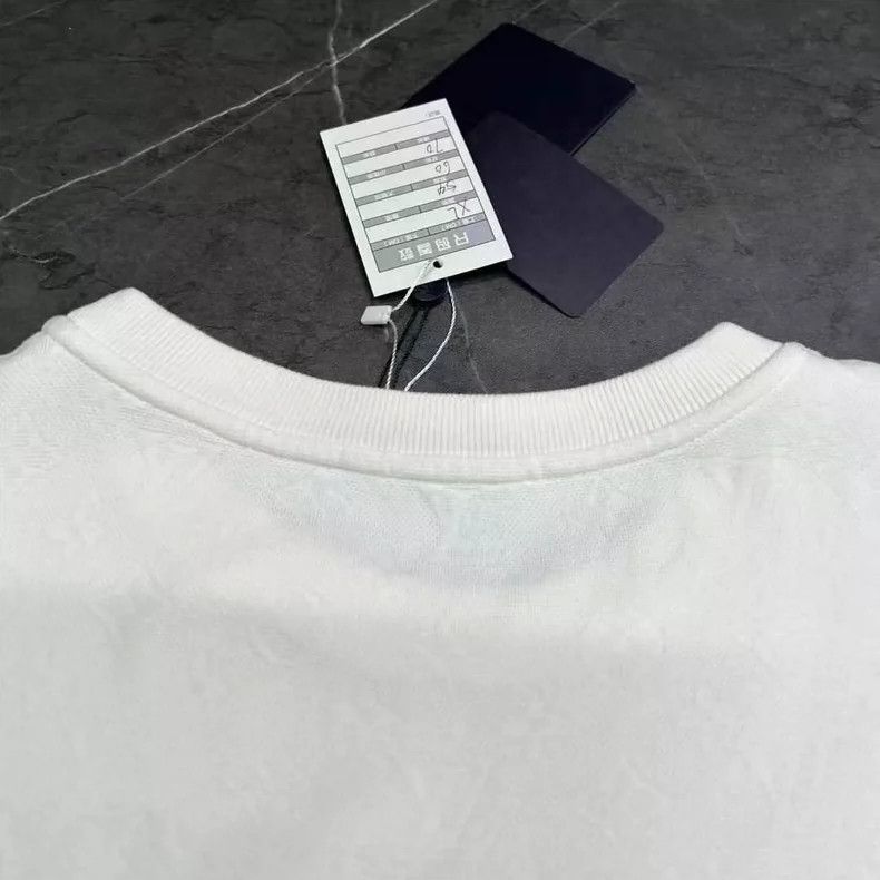 Louis Vuitton Louis Vuitton White Pocket Logo Short Sleeve Shirt-yf Size US M / EU 48-50 / 2 - 4 Thumbnail