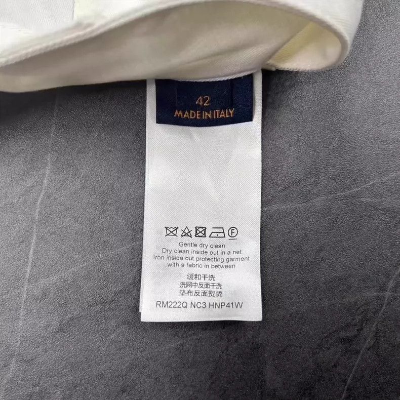 Louis Vuitton Louis Vuitton White Cargo Shorts Size 42-yf Size US 42 / EU 58 - 4 Thumbnail