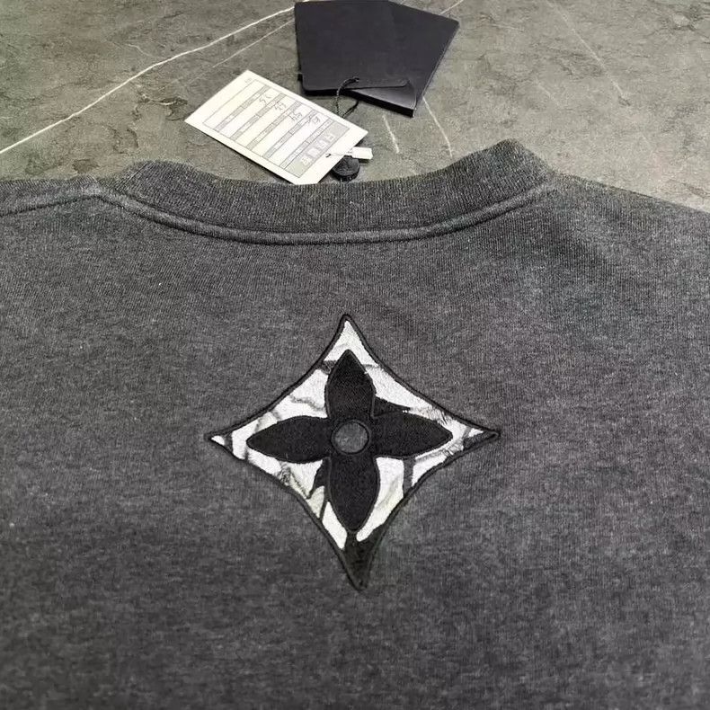Louis Vuitton Louis Vuitton Gray White Embroidered Logo Sweatshirt-yf Size US XXL / EU 58 / 5 - 7 Thumbnail