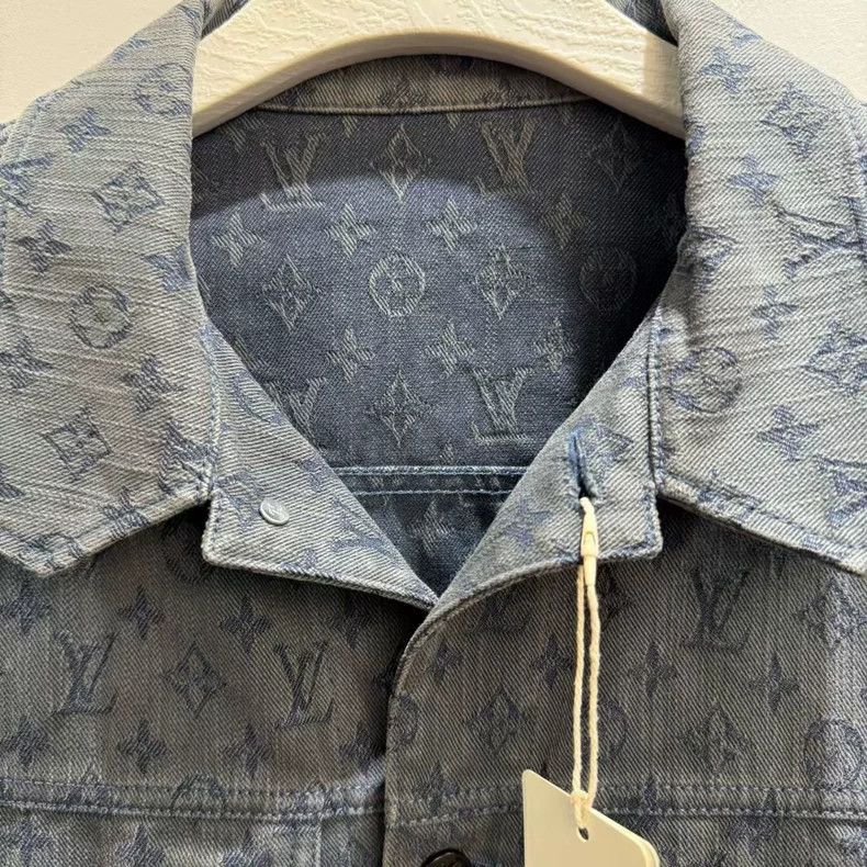 Louis Vuitton LV Louis Vuitton Denim Jacket with Logo-yf Size US L / EU 52-54 / 3 - 3 Thumbnail