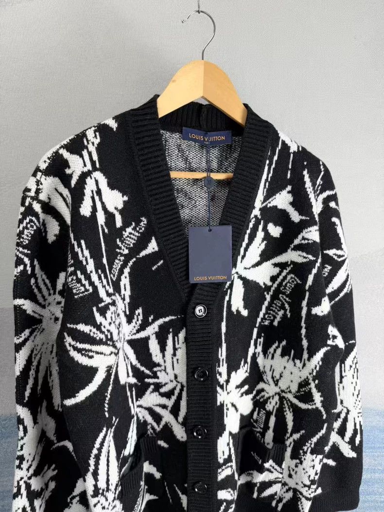 Louis Vuitton Louis Vuitton Black and White Knitted Cardigan-yf Size US XL / EU 56 / 4 - 2 Thumbnail