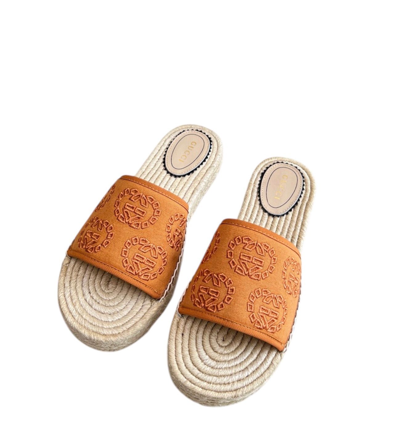 Gucci Gucci Interlocking G Canvas Espadrille Sandals SIZE 39.5 Size ONE SIZE - 3 Thumbnail