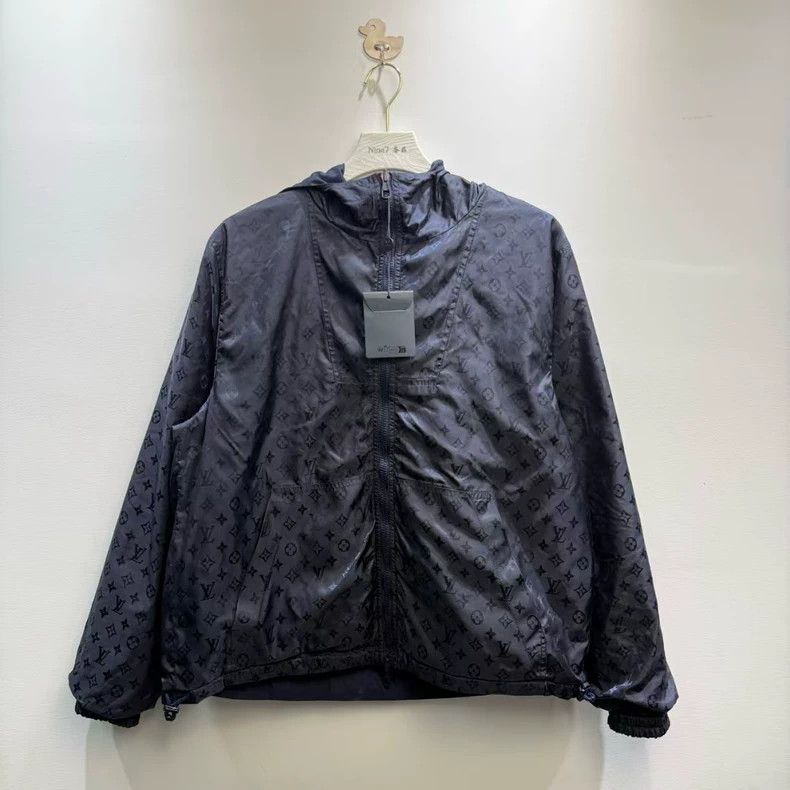 Louis Vuitton Louis Vuitton Blue Reversible Jacket with Logo-yf Size US L / EU 52-54 / 3 - 3 Thumbnail