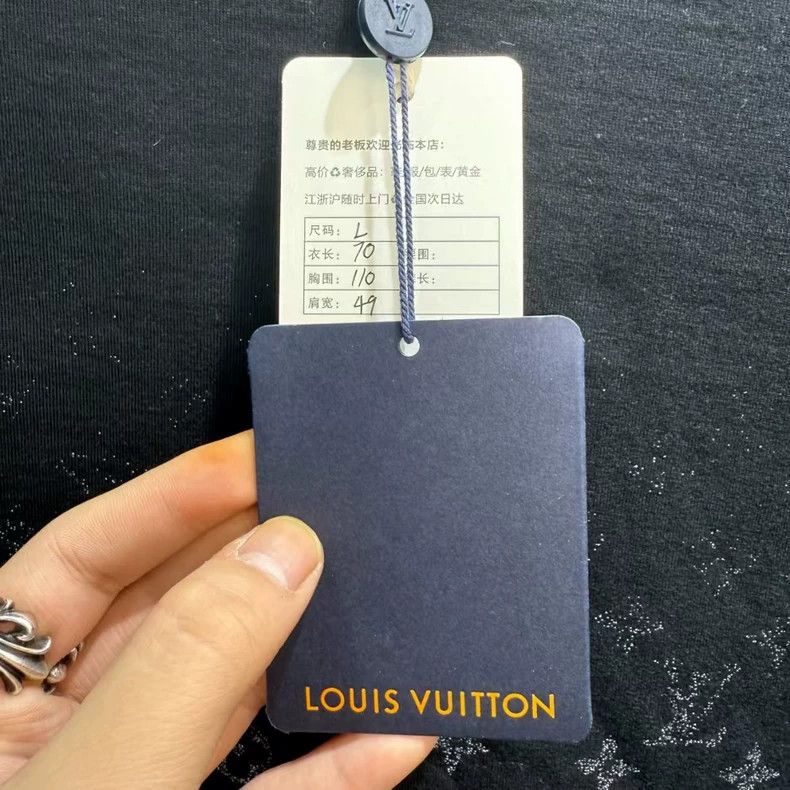 Louis Vuitton LV Louis Vuitton Black and White T-Shirt-yf Size US L / EU 52-54 / 3 - 3 Thumbnail