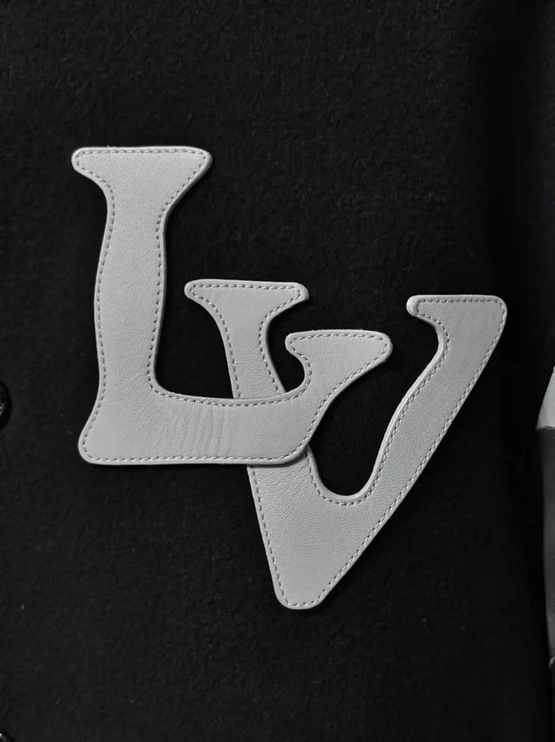Louis Vuitton Louis Vuitton Logo Baseball Jacket-yf Size US L / EU 52-54 / 3 - 3 Thumbnail