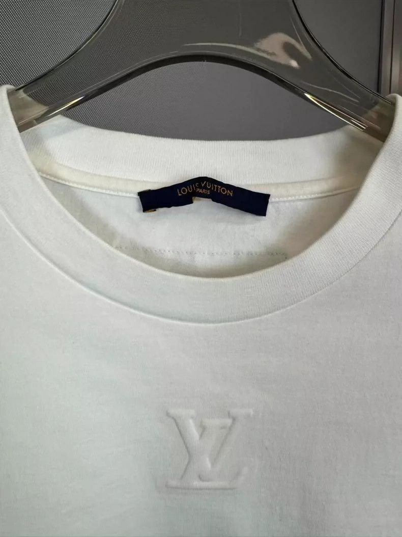 Louis Vuitton Louis Vuitton White Logo Short Sleeve Shirt-yf Size US XXL / EU 58 / 5 - 3 Thumbnail